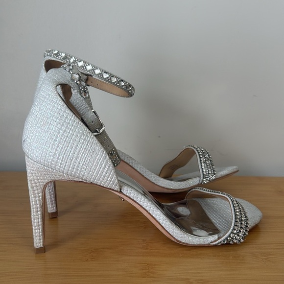 Badgley Mischka Crystal Embellished Stiletto Sandals wedding size 9.5 - Picture 6 of 6